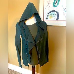 LVR made by hand in LA organic cotton hoodie in Medium.